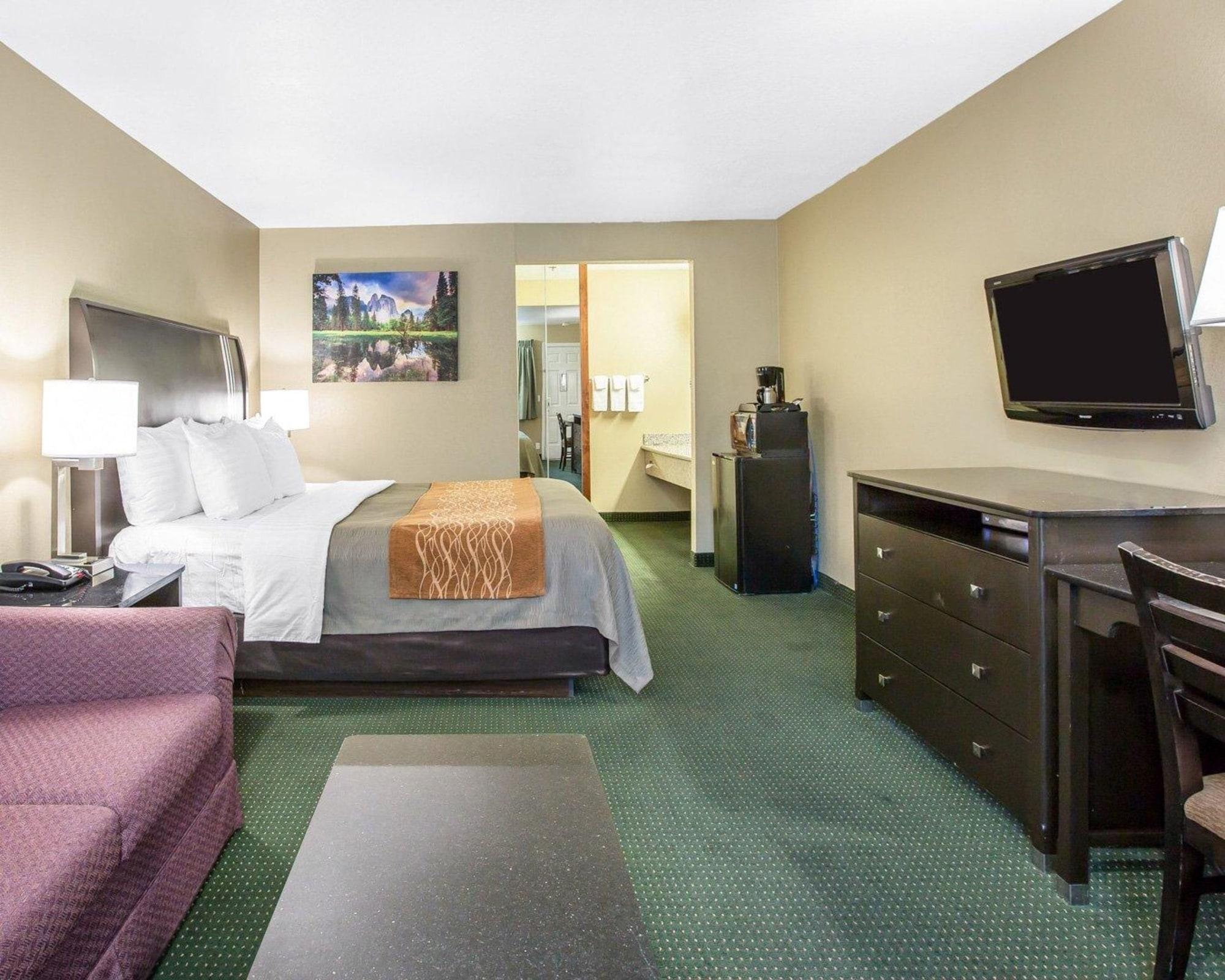 Comfort Inn Yosemite Area Oakhurst Dış mekan fotoğraf