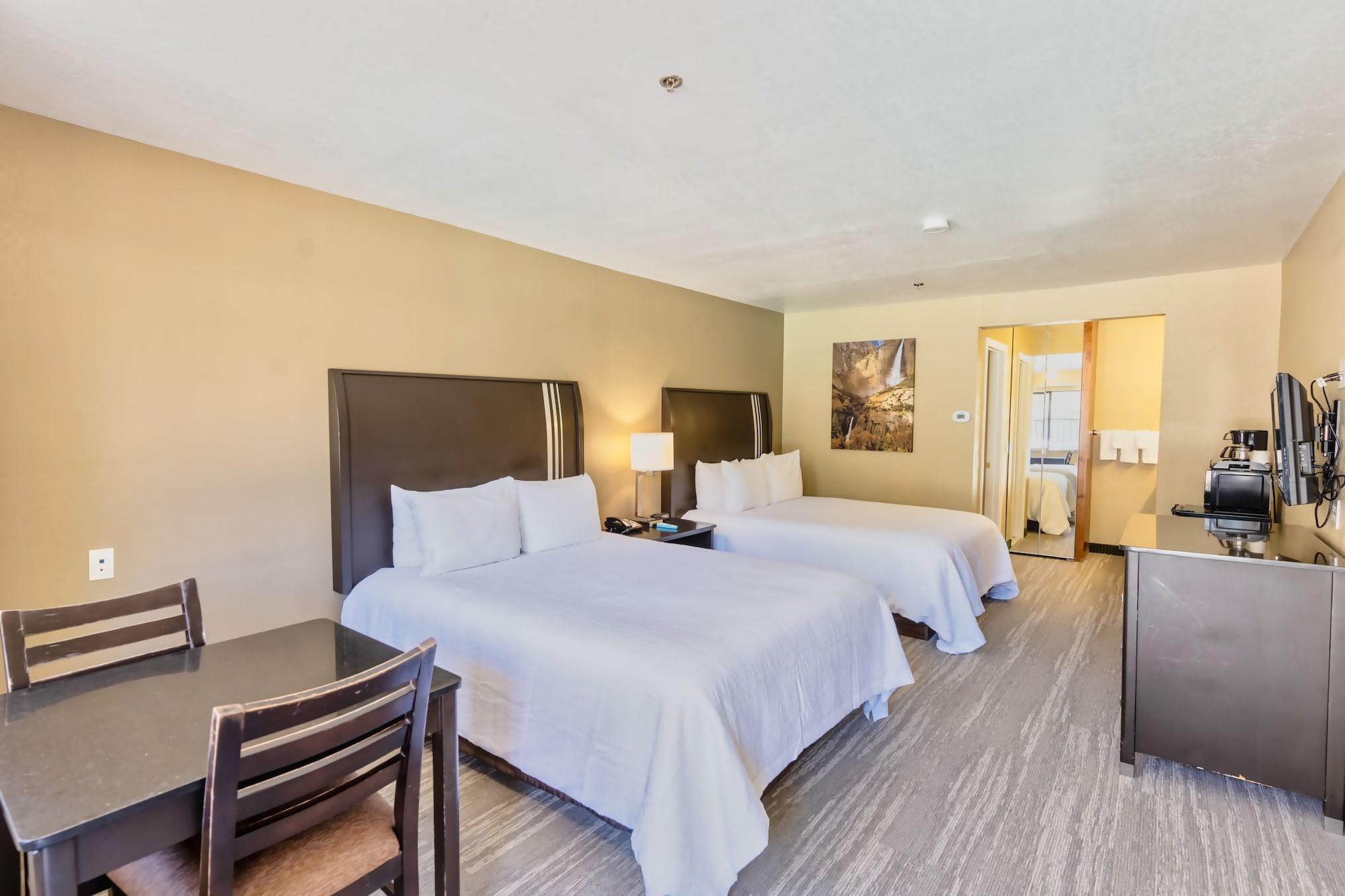 Comfort Inn Yosemite Area Oakhurst Dış mekan fotoğraf